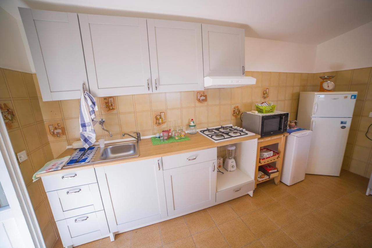 Morlupo Poggio Della Roverella Country House מראה חיצוני תמונה